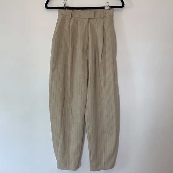 Piral brand  small gray pant with gray pinstripe - Picture 1 of 2